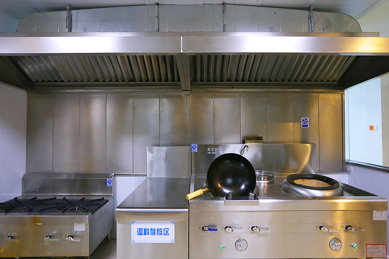 商用廚房設備